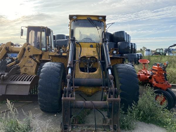 Grote foto volvo bm 4400 agrarisch shovels