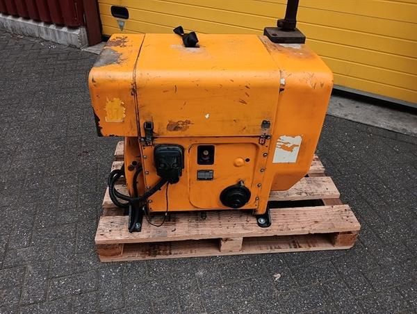 Grote foto hatz silentpack 3 clinder type 3l41c dieselmotor agrarisch tractor onderdelen