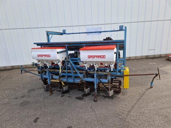 Grote foto perdu 4000 plantmachine agrarisch zaaimachines