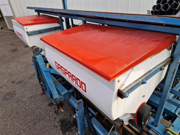 Grote foto perdu 4000 plantmachine agrarisch zaaimachines