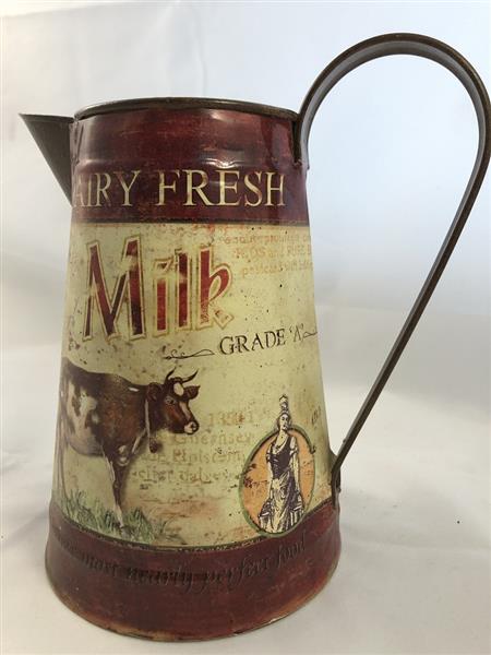 Grote foto vintage melkkan met koe dairy fresh tuin en terras tuindecoratie