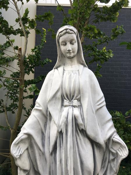 Grote foto moeder maria mother mary groot vol stenen beeld. tuin en terras tuindecoratie