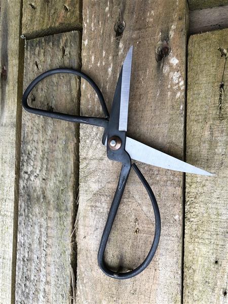 Grote foto handgesmede schaar scissor dure echt fantastisch ontwerp tuin en terras tuindecoratie
