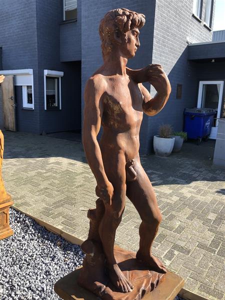 Grote foto groot beeld vol steen van de bijbelse figuur david oxid. tuin en terras tuindecoratie