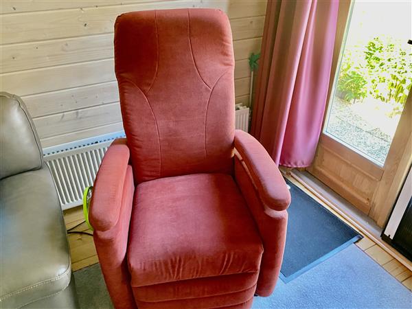 Grote foto leren bank sta op stoel en fauteuil voor 950 huis en inrichting bankstellen
