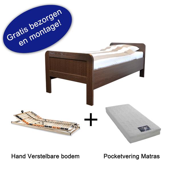 Grote foto actie 2 seniorenbed met handverstelbare bodem en matras in walnoot bk beds antiek en kunst stoelen en banken