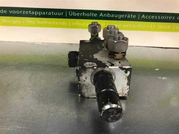 Grote foto cascade axc795226 terugslagklep check valve agrarisch heftrucks