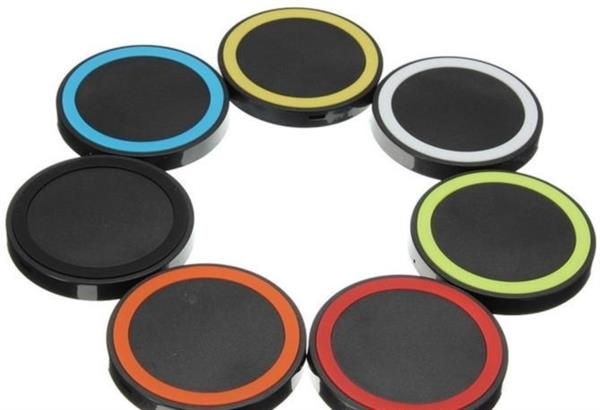 Grote foto draadloze oplader qi lader draadloos iphone wireless charger telecommunicatie opladers en autoladers