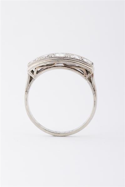 Grote foto rij ring met briljant sieraden tassen en uiterlijk ringen voor haar