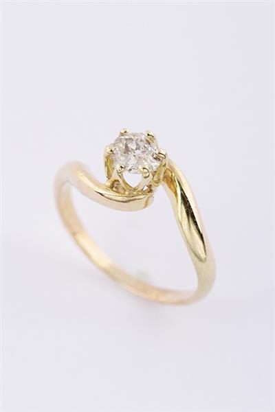 Grote foto gouden slag ring met een bolsjewiek geslepen briljant sieraden tassen en uiterlijk ringen voor haar