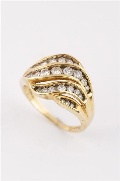 Grote foto 10 krt. ring met 29 briljanten sieraden tassen en uiterlijk ringen voor haar