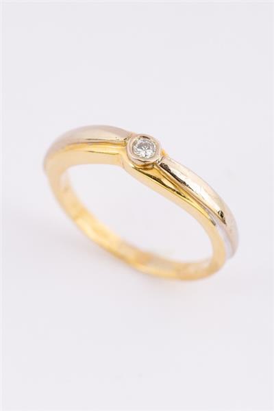 Grote foto wit geel gouden ring met een briljant sieraden tassen en uiterlijk ringen voor haar