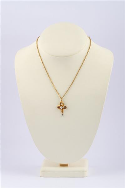 Grote foto hanger met edelstenen en parels aan gouden collier sieraden tassen en uiterlijk kettingen