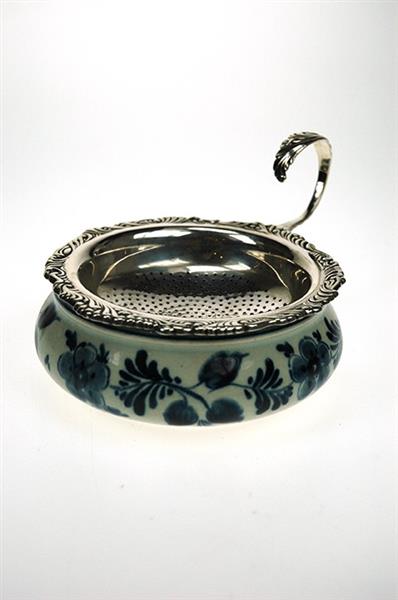 Grote foto oud zilveren theezeefje antiek en kunst overige in antiek gebruiksvoorwerpen