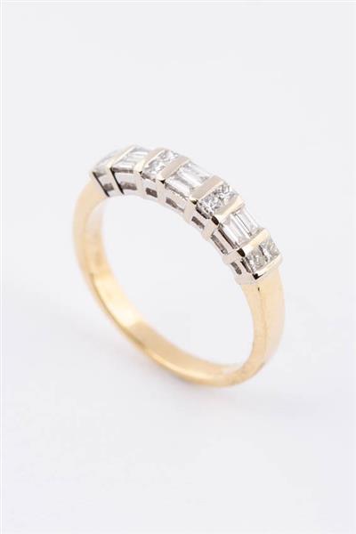Grote foto gouden rij ring met prinses geslepen briljanten en baguette geslepen diamanten sieraden tassen en uiterlijk ringen voor haar