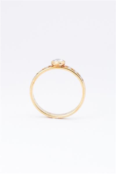 Grote foto gouden ring met 7 briljanten. totaal 0.27 ct. sieraden tassen en uiterlijk ringen voor haar