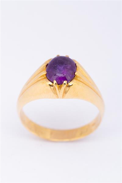 Grote foto gouden ring met amethist sieraden tassen en uiterlijk ringen voor haar