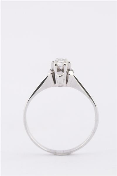 Grote foto wit gouden solitair ring sieraden tassen en uiterlijk ringen voor haar