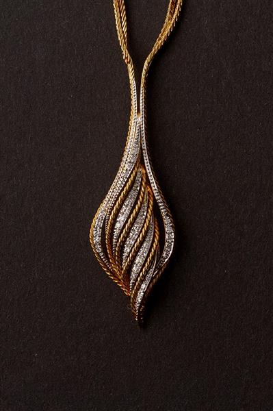 Grote foto gouden collier met 30 briljanten sieraden tassen en uiterlijk kettingen