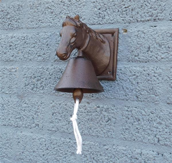 Grote foto deurbel met paard gietijzer doe het zelf en verbouw deuren en horren