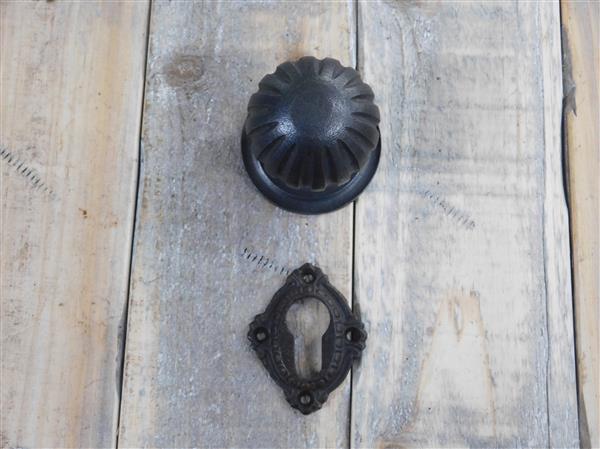Grote foto vaste deurknop smal met rozet antiek ijzer donkerbruin doe het zelf en verbouw materialen en producten