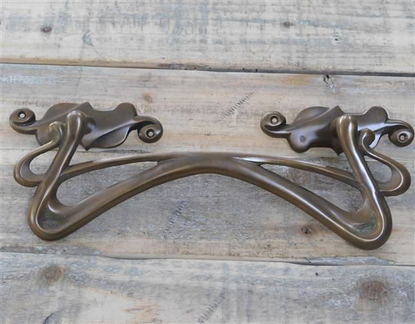 Grote foto patina trekhendel art nouveau handgreep voor de voordeur messing levering doe het zelf en verbouw materialen en producten