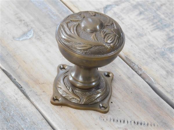 Grote foto deurknop met art nouveau lilies antiek messing rozet knop vast doe het zelf en verbouw materialen en producten