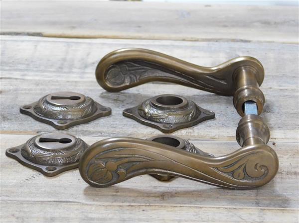 Grote foto art nouveau deurbeslagset rozetten set voor binnendeuren messing. doe het zelf en verbouw materialen en producten