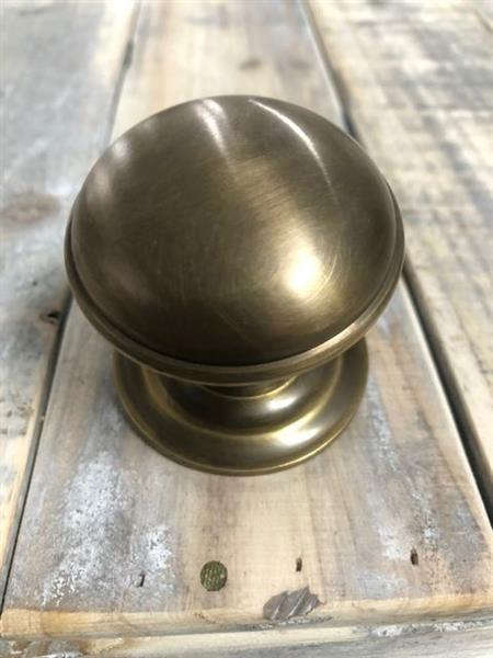 Grote foto deurknop met rozet messing deurknop voor de voordeur massief en edel vaste knop doe het zelf en verbouw materialen en producten