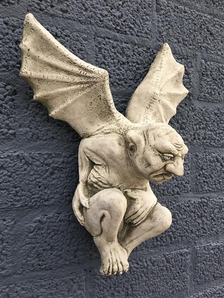 Grote foto gargoyle demonen verdrijver vol steen wanddeco tuin en terras tuindecoratie