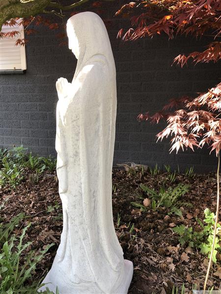 Grote foto moeder maria mother mary groot vol stenen beeld. tuin en terras tuindecoratie