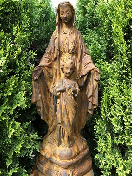 Grote foto maria met kind vol steen oxide. tuin en terras tuindecoratie