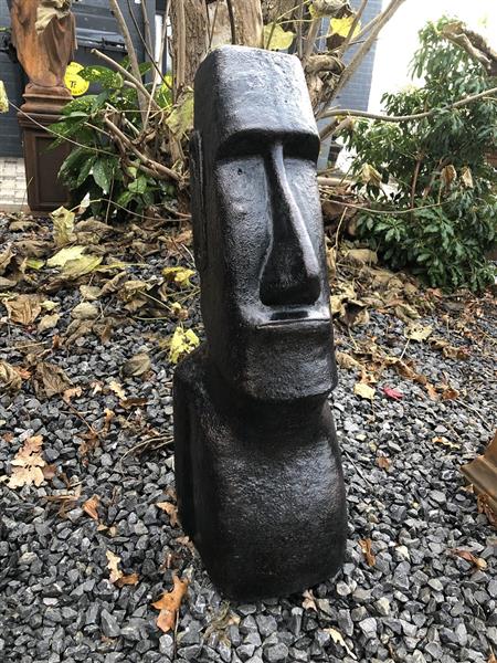 Grote foto moai xxl groot stenen beeld van de paaseilanden donker bruin tuin en terras tuindecoratie