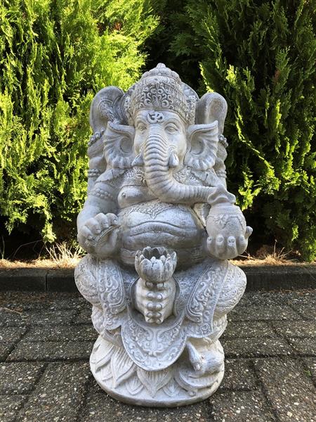 Grote foto beeld ganesha 1 de god van de wijsheid welvaart en geluk vol steen tuin en terras tuindecoratie