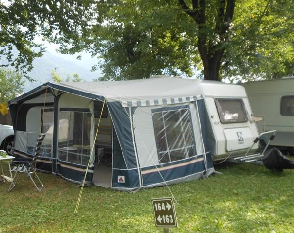 Grote foto te koop knaus country leeg gewicht 750 kg caravans en kamperen caravan