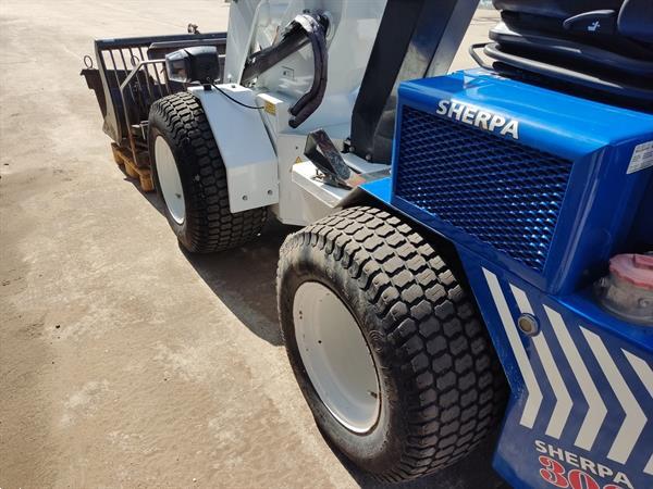 Grote foto sherpa 300 miniloader shovel met veel aanbouwdelen agrarisch shovels