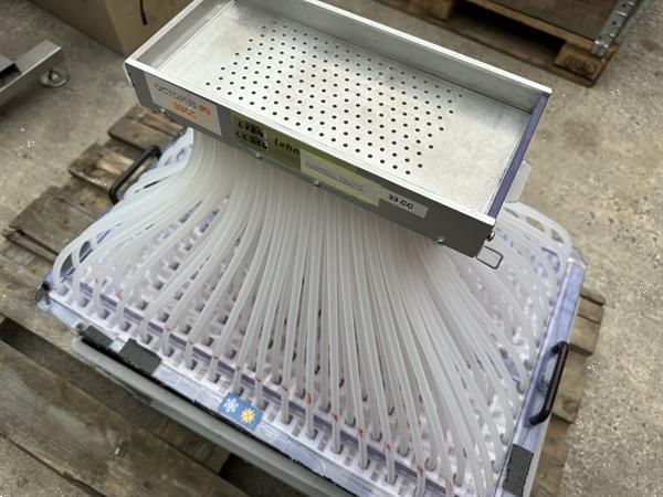 Grote foto lehners handzaaimachine voor trays met 285 cellen agrarisch tuinbouw