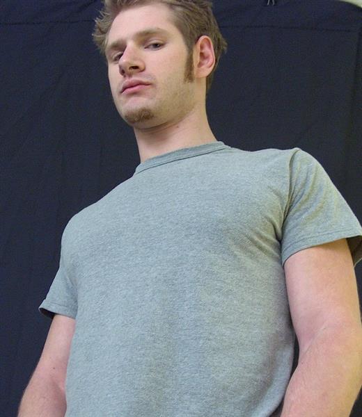 Grote foto ik verlang naar een vrouw in mijn armen contacten en berichten man zoekt vrouw