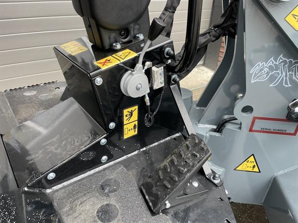 Grote foto giant g2500 hd x tra minishovel nieuw 680 lease pro inching agrarisch shovels