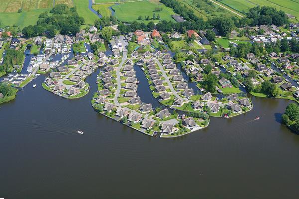 Grote foto vakantiewoningen aan het water park belterwiede vakantie nederland noord
