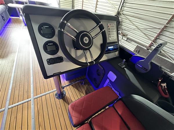 Grote foto aquarius deluxe bimini boot met verbrandingsmotor watersport en boten speedboten