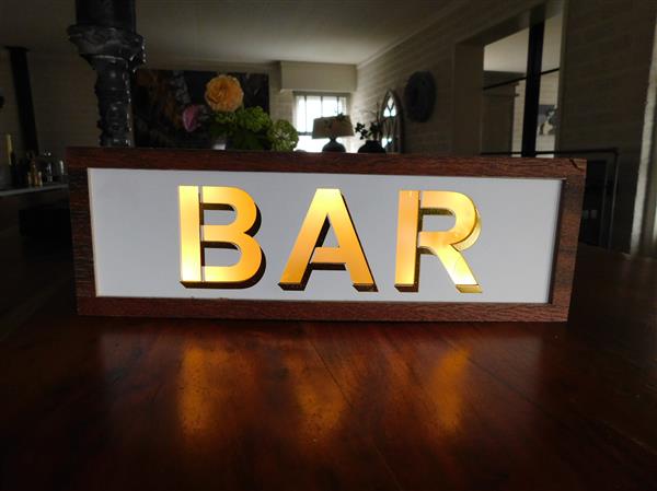 Grote foto led teken neon voor in een restaurant bar gevelreclame neon sign bar verzamelen overige verzamelingen