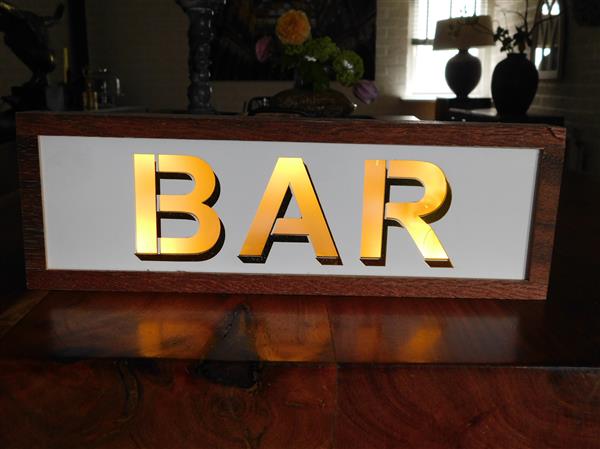 Grote foto led teken neon voor in een restaurant bar gevelreclame neon sign bar verzamelen overige verzamelingen