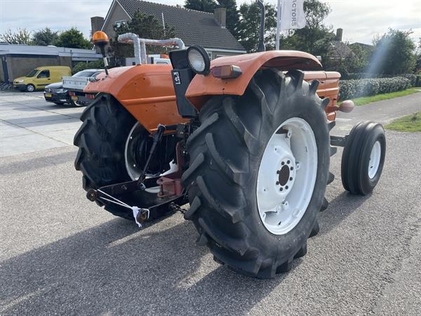 Grote foto fiat 640 agrarisch tractoren