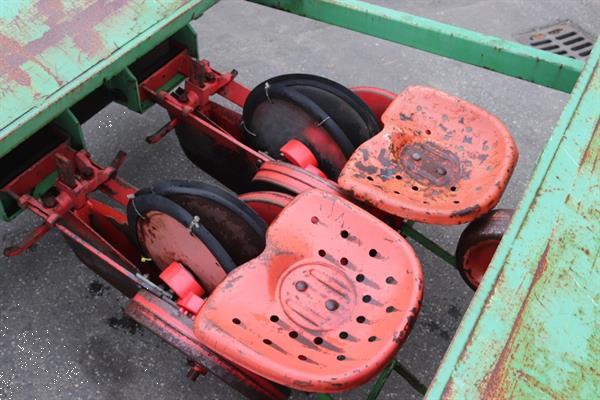 Grote foto basrijs accord beddenplantmachine agrarisch zaaimachines
