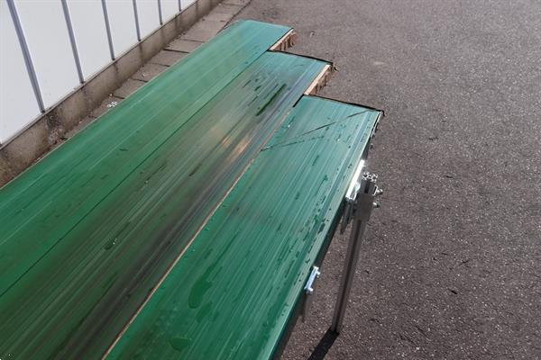 Grote foto bogearts stappenband 3 baans agrarisch transportbanden