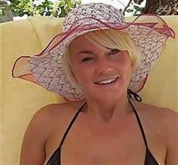 Grote foto hoe mooi ben ik voor jou contacten en berichten vrouw zoekt man