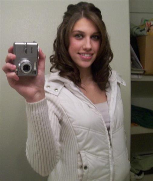 Grote foto een oudere man om al mijn liefde aan te geven contacten en berichten vrouw zoekt man