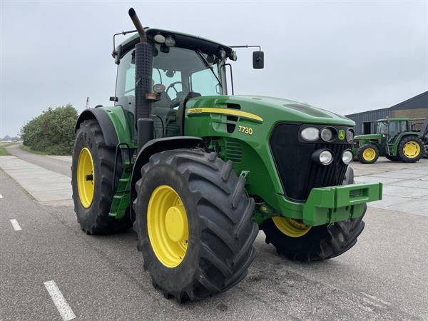 Grote foto john deere 7730 agrarisch tractoren