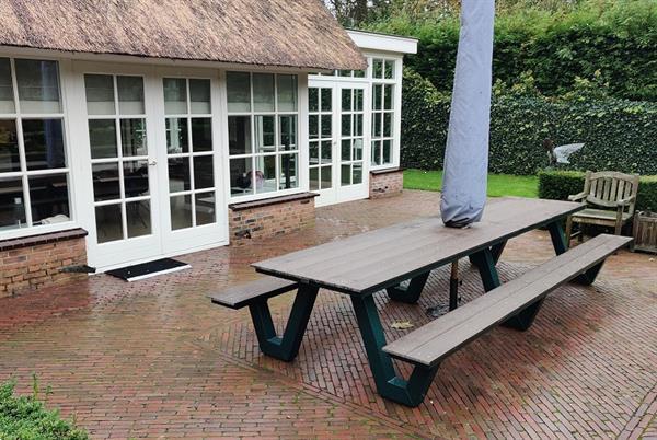 Grote foto picknicktafel blokpoot gecoat met composiet plank tuin en terras tuinmeubelen